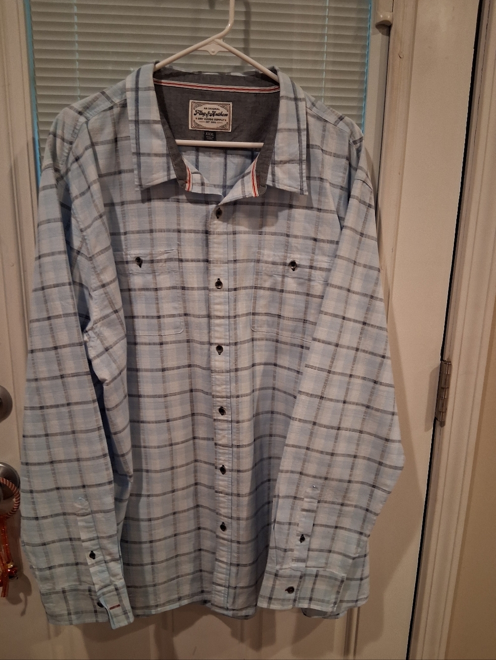 Men's Light Blue Plaid Button-Down Shirt - Casual Long Sleeve